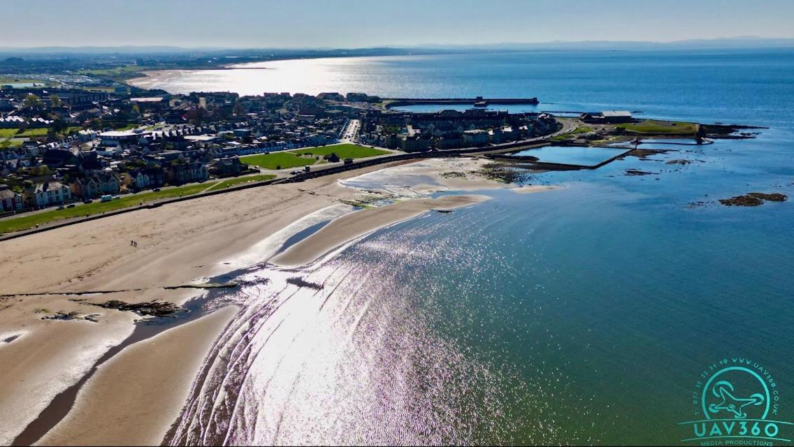 South Beach Apartment Ardrossan Buitenkant foto